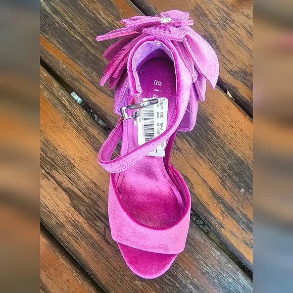 NWT Gianni Bini Pink Platform Heels with Bow Detail  Karmello Velvet Size 6 - Picture 7 of 7